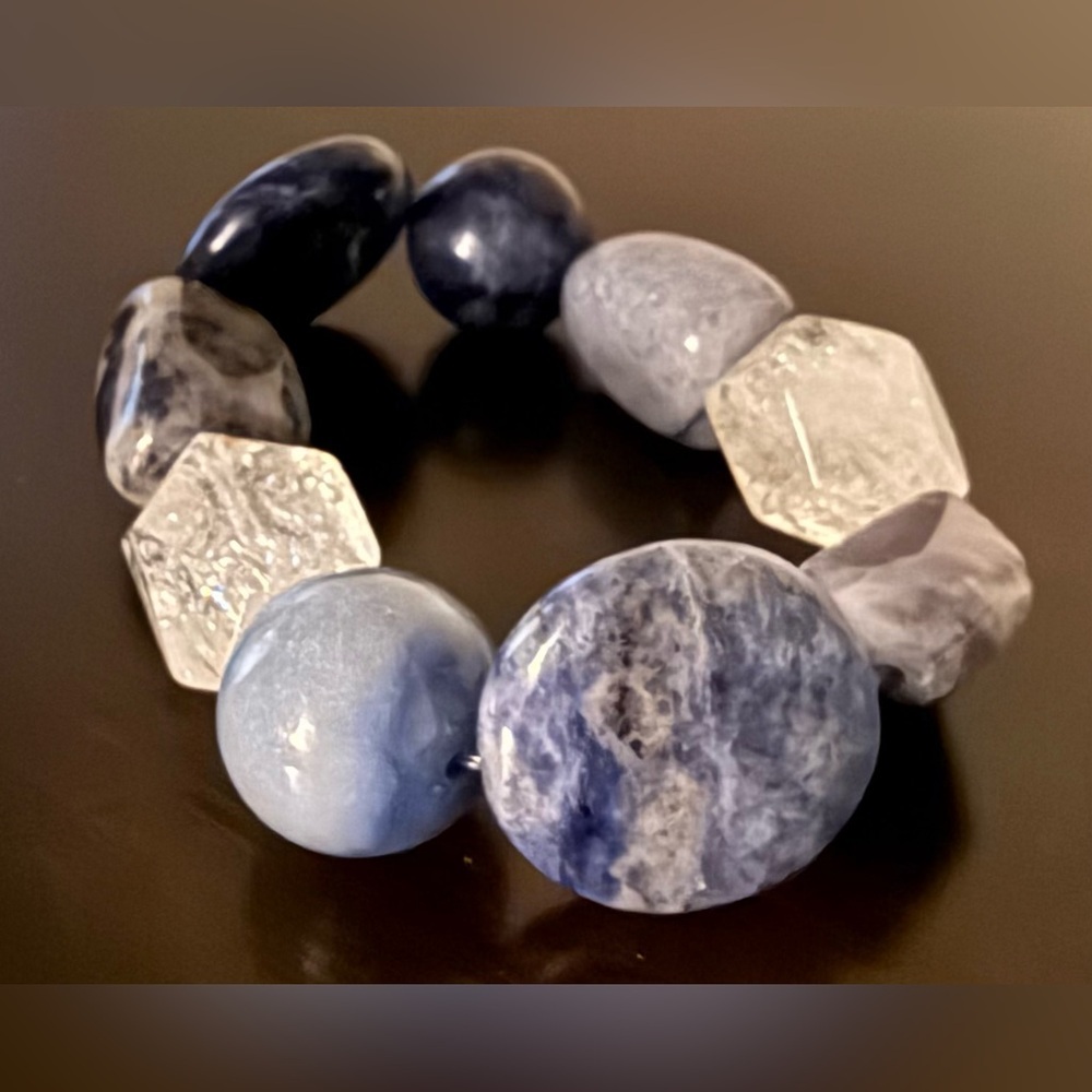 Elegant Blue Stone & Clear Quartz Stretch Bracelet Crystal Bracelet | Boho Luxe - Picture 3 of 4